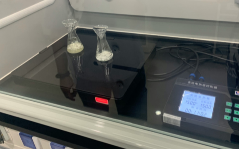 實(shí)驗(yàn)電熱板